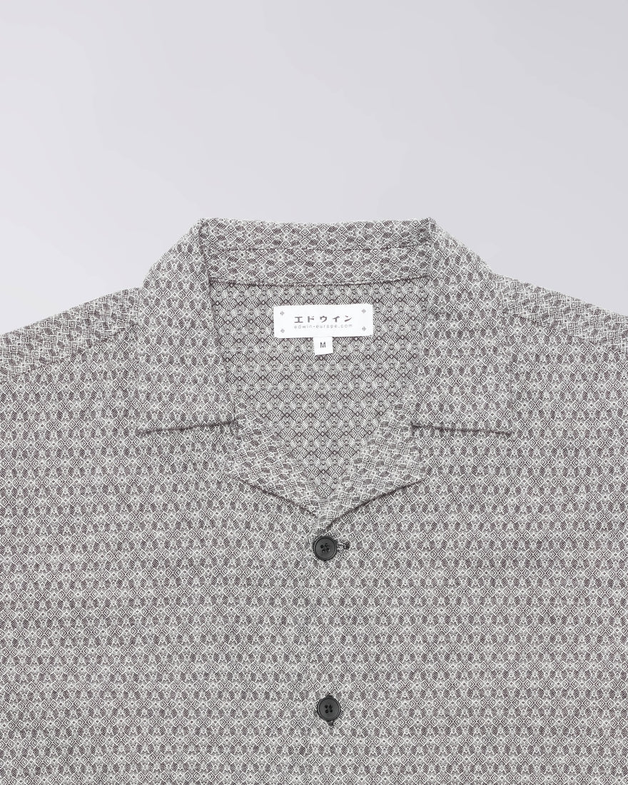 Edwin || Saga Shirt SS - Black / White Garment Wash - M’ Edwin