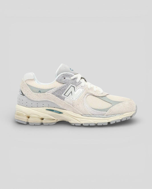 New Balance || M2002REK - Gris/Beige - M' Atalante Store