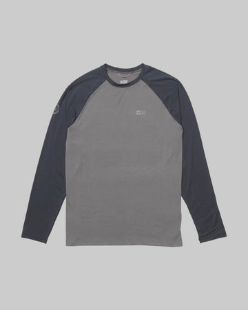 Salty Crew || Mariner LS Tech Tee - Magnet - M’ Salty Crew
