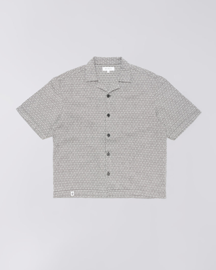 Edwin || Saga Shirt SS - Black / White Garment Wash - M’ Edwin