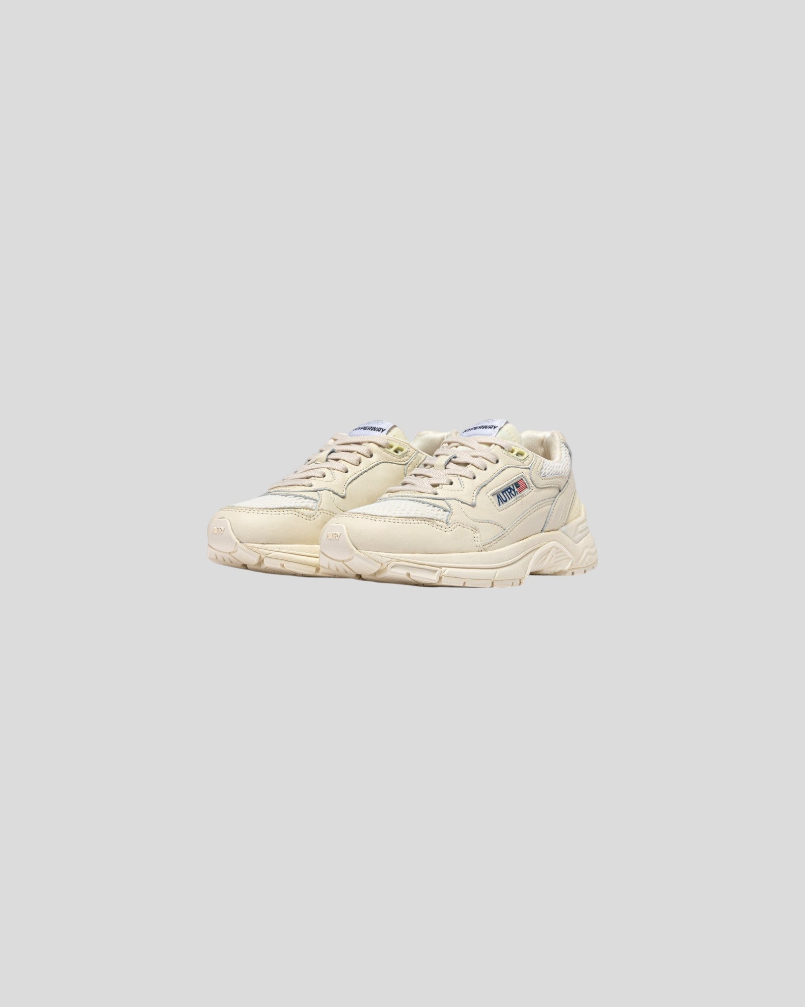 Autry || Hyperway Low Wom - GP01 Goat White Autry