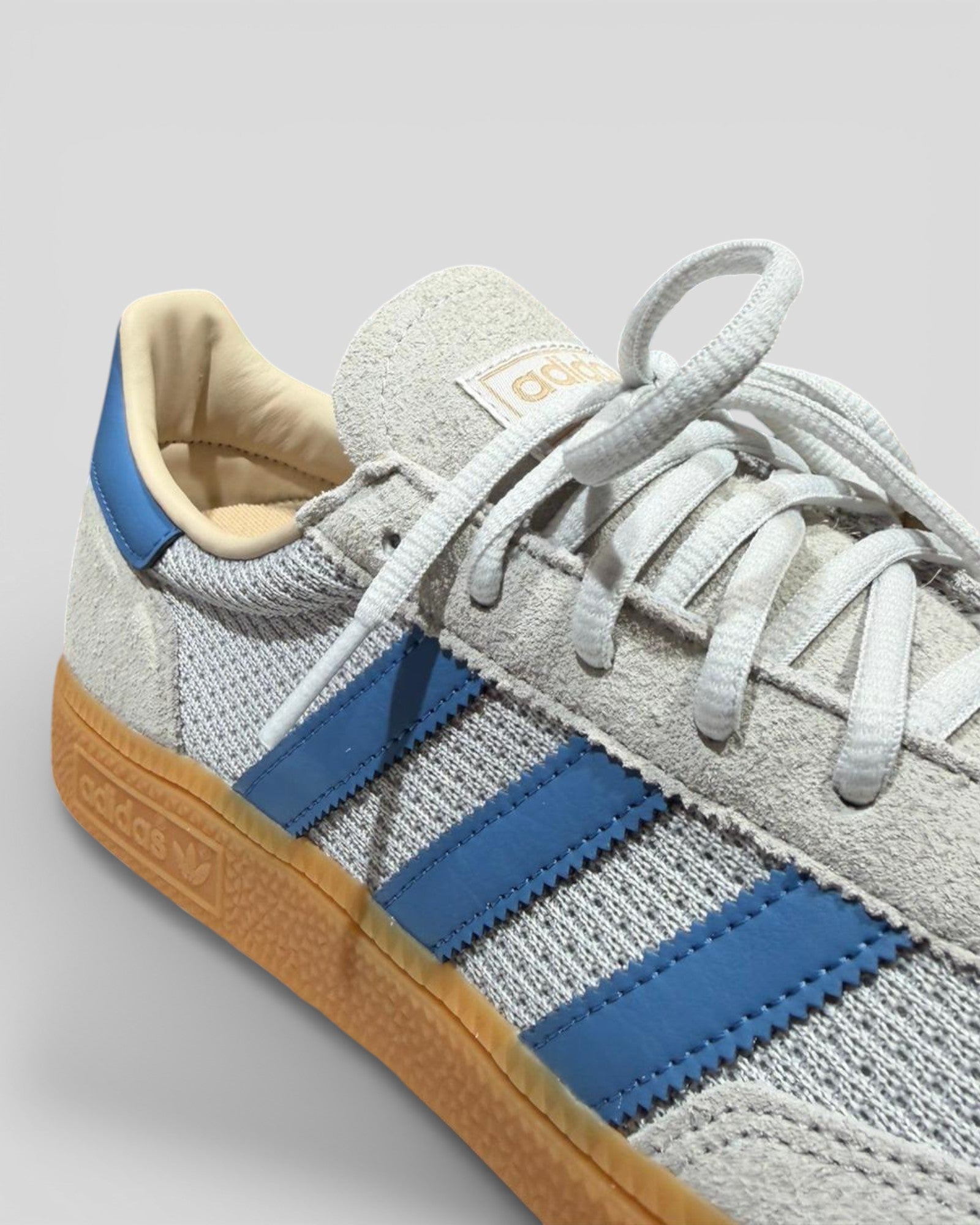 Adidas || Spezial - Grey Sand/Blue/Gum - M' Adidas
