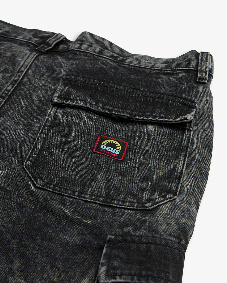 Deus ex Machina || Burly Cargo Short - Mid Black Deus ex machina