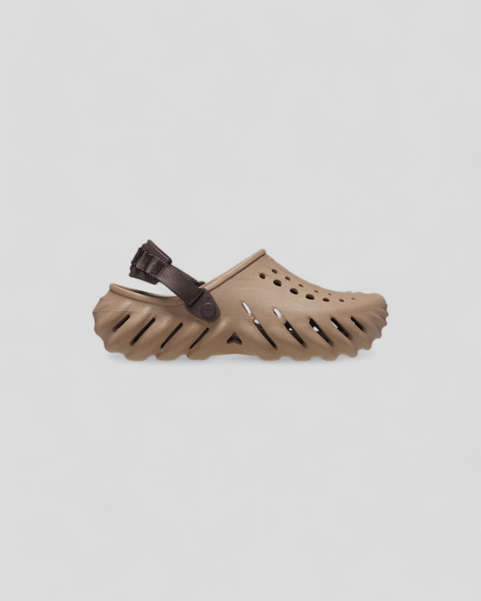 Crocs || Echo Clog - Latte Crocs