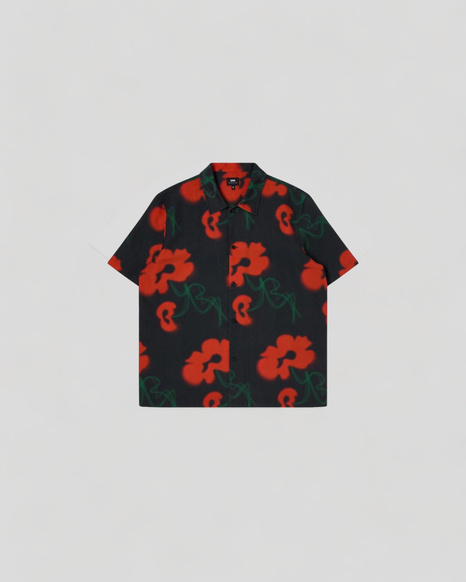 Edwin || Garden Society Shirt SS AOP Voile - Black Edwin