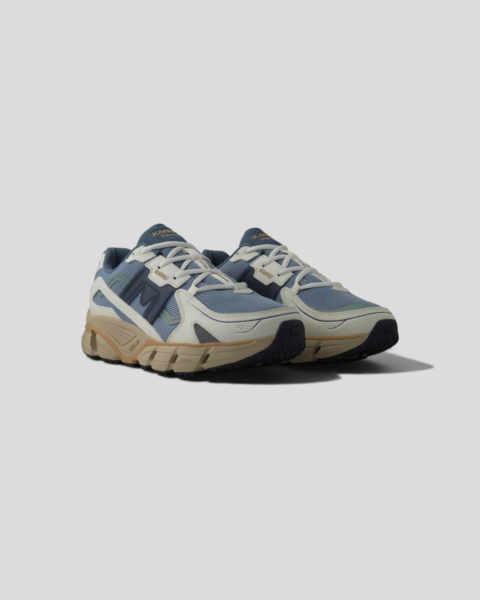 Karhu || Super Fulcrum -  Ice Blue/Blue Mirage Karhu