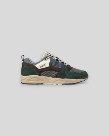 KARHU || Fusion 2.0 Dark || Forest/Stormy Weather