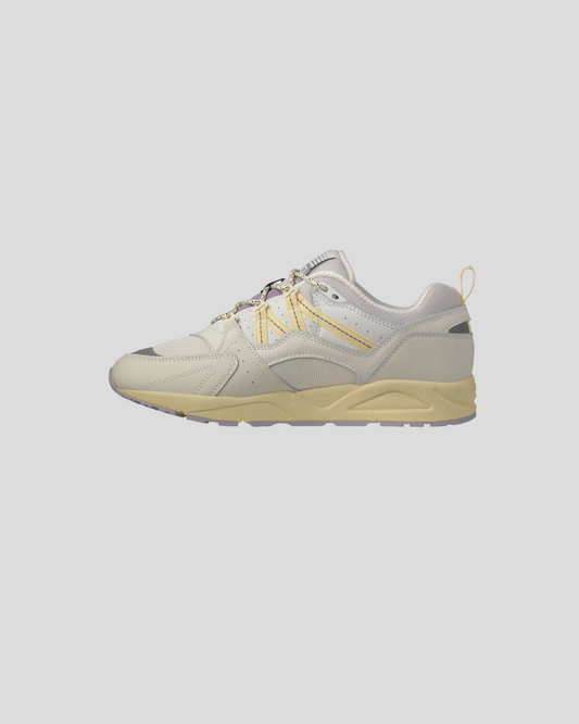 Karhu || Fusion 2.0 - Lily White/ Impala