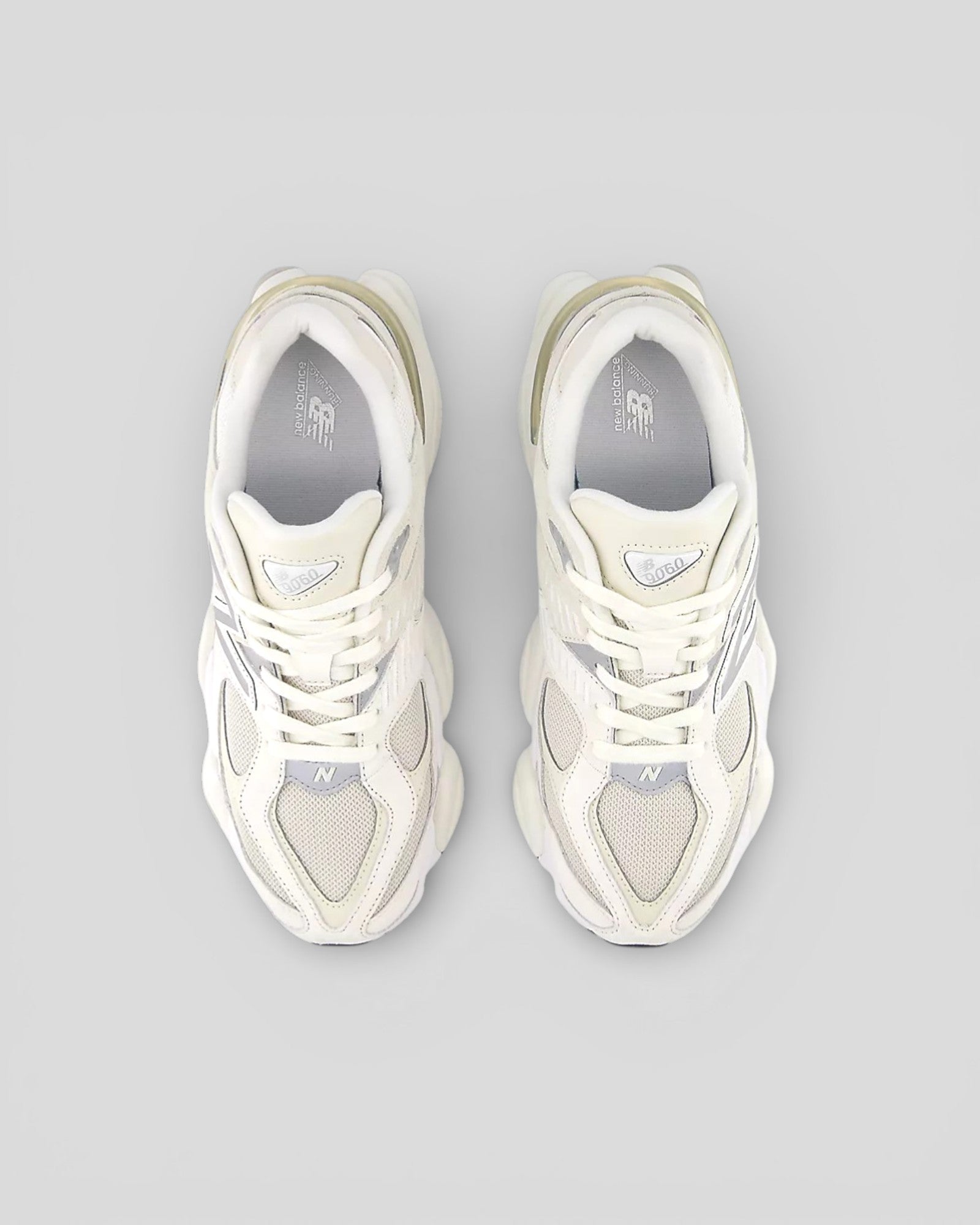 New Balance || U9060WHT - Sea Salt/ Moonbeam New Balance