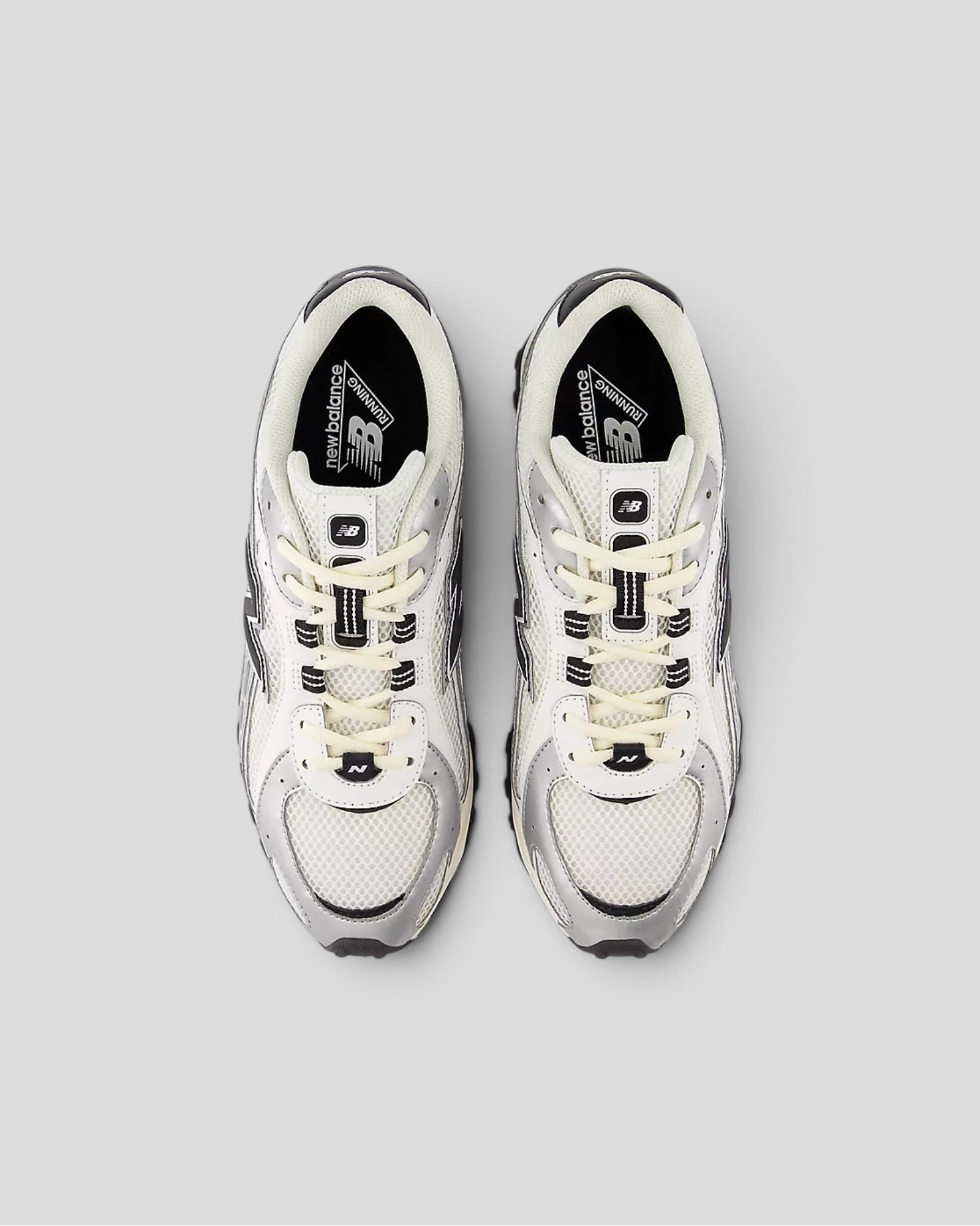 New Balance || U204LSWD - Black/ Silver/ White New Balance