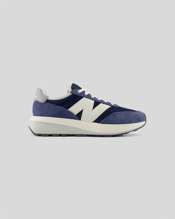 New Balance || 370- Bleu Marine / Blanc New Balance