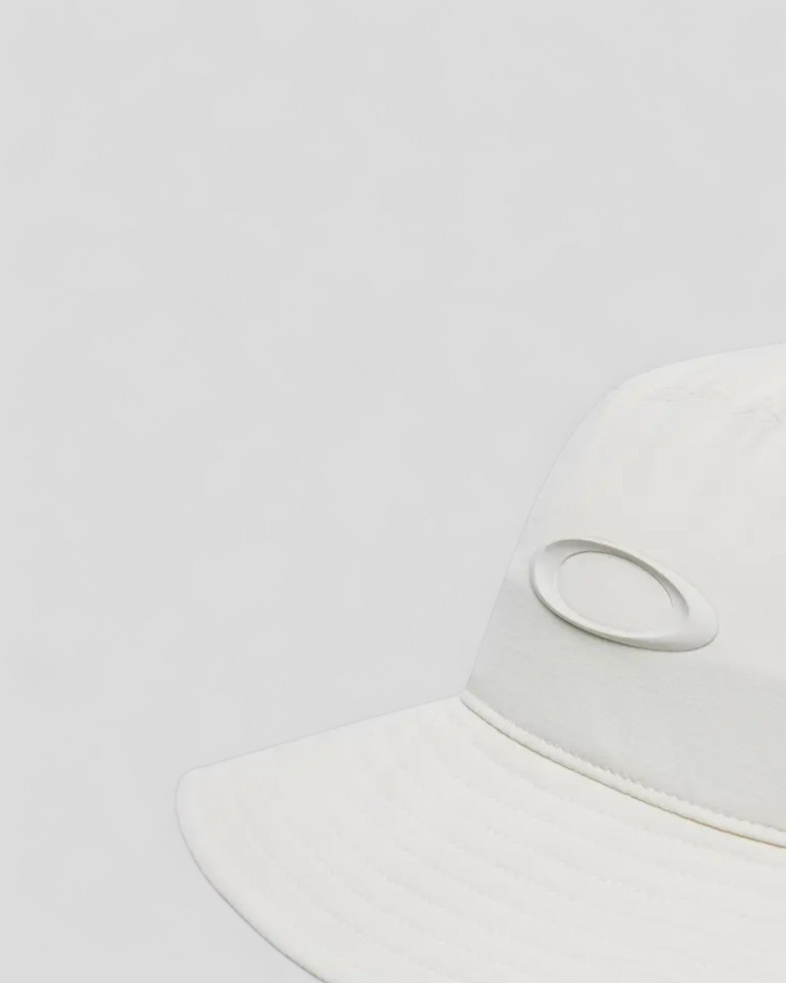 Oakley || Tech Bucket - Mist Oakley