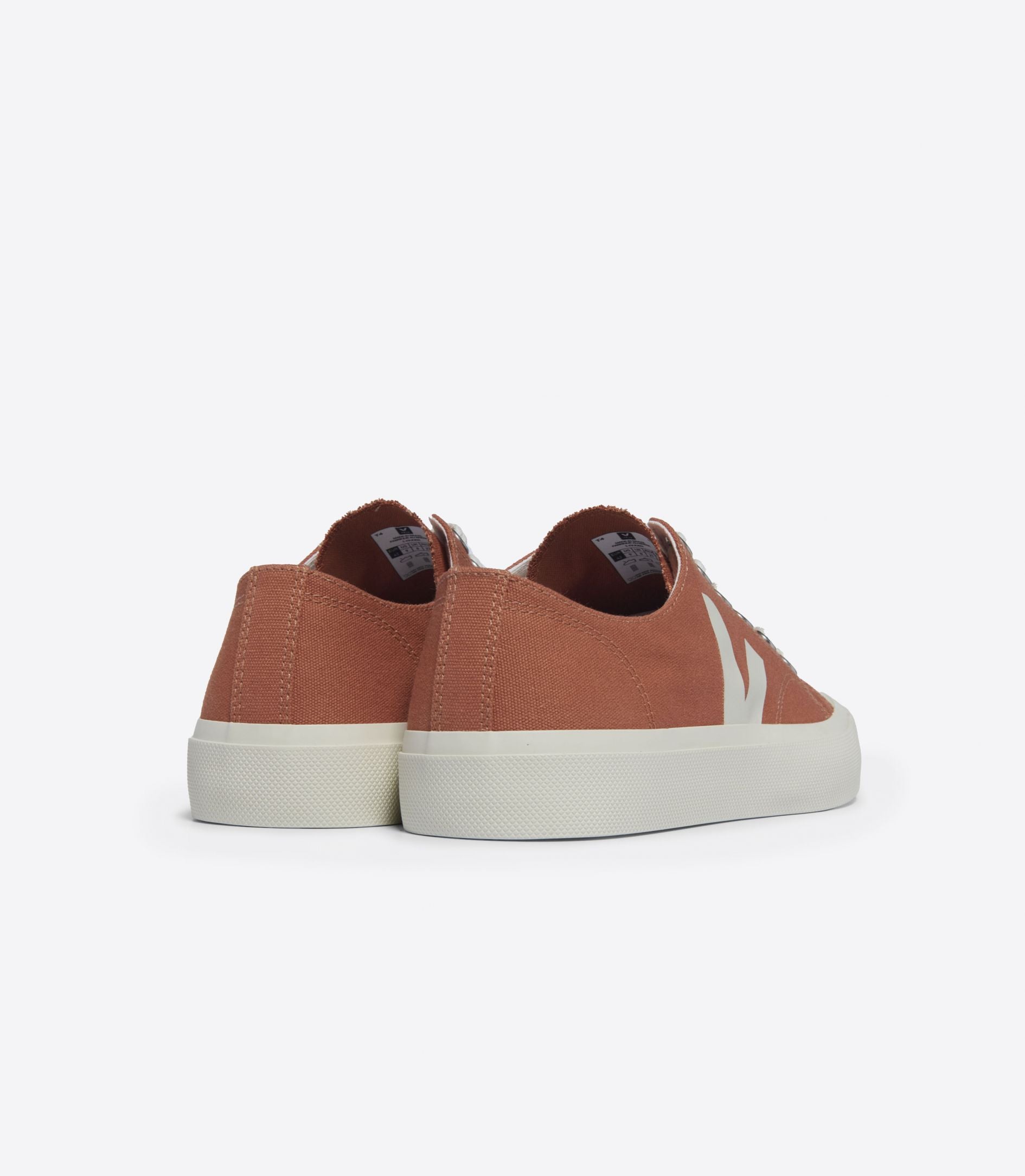 Veja || Wata II -  Low Canvas Canyon Pierre Veja