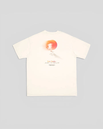 Peaufine || Oversize T-Shirt Sun Seeker - Off White - M’ Peaufine