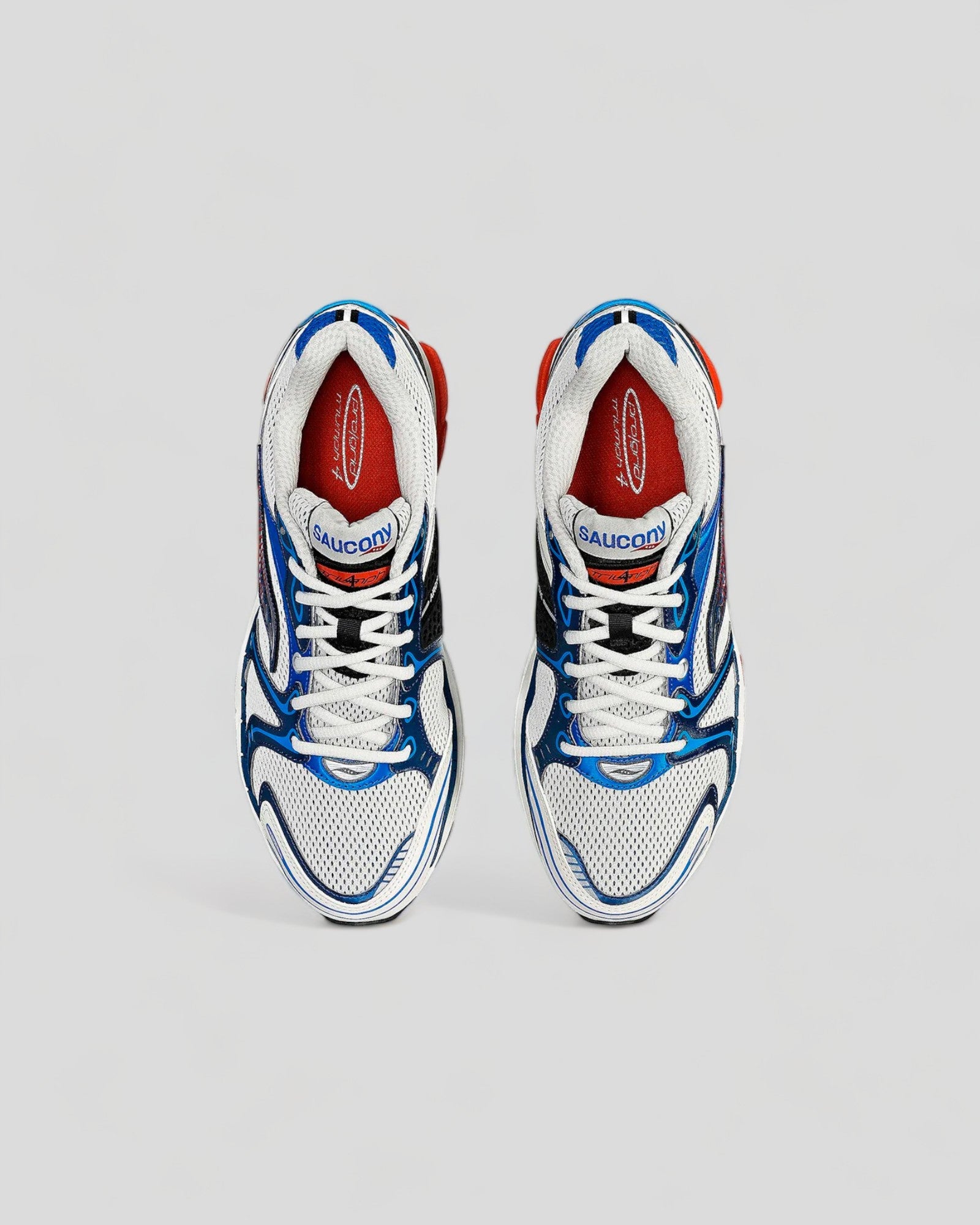 Saucony || Progrid Triumph 4 - Grey/Royal/Rust Saucony