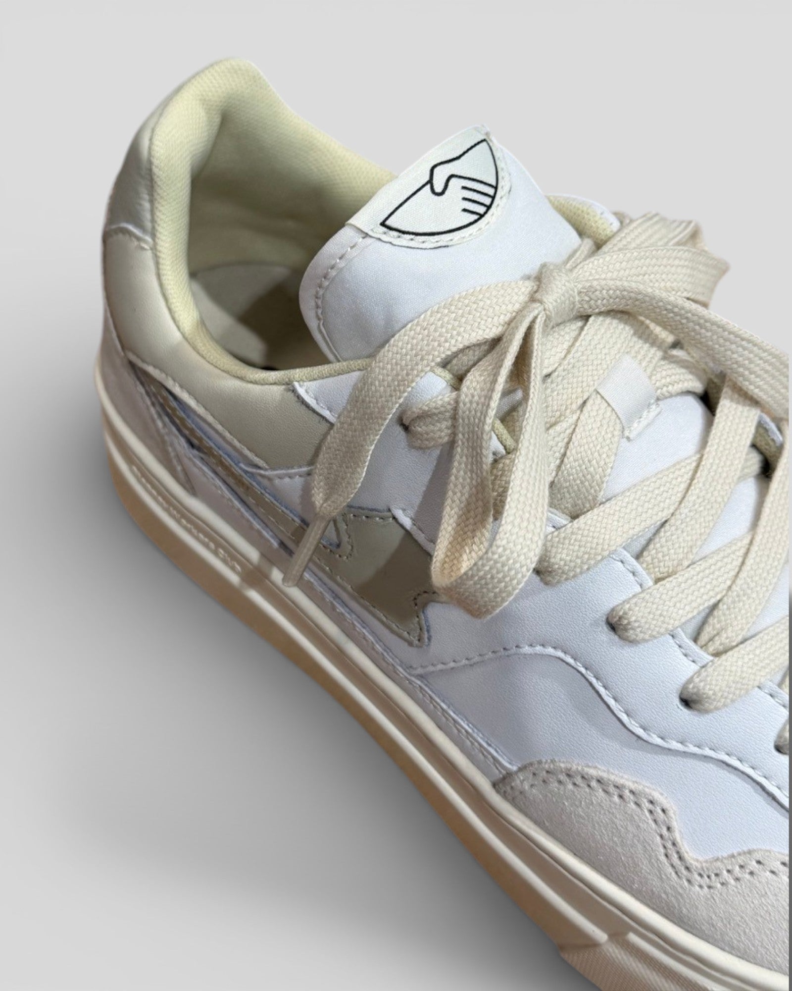 Stepney Workers Club || Pearl S-Strike Leather - White/Beige - M' Stepney Workers Club