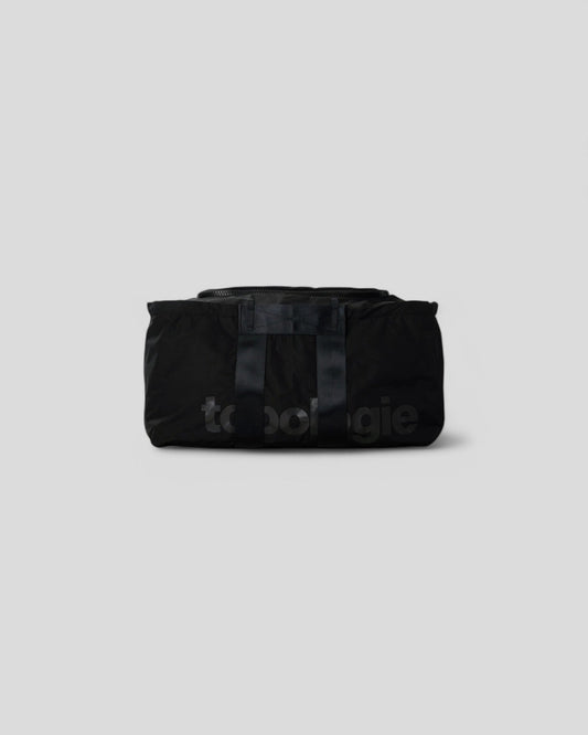 Topologie || Wares Bags Summit Duffle Medium - Black Topologie