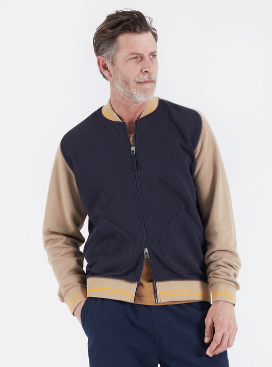 Universal Works || Carbis Veste - Bleu Marine/ Sable Universal Works
