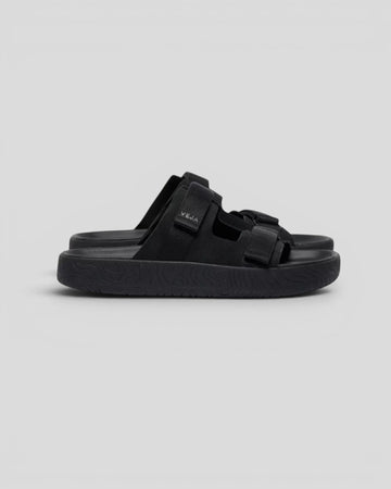 Veja || Arpoador - Full Black - M’ Veja