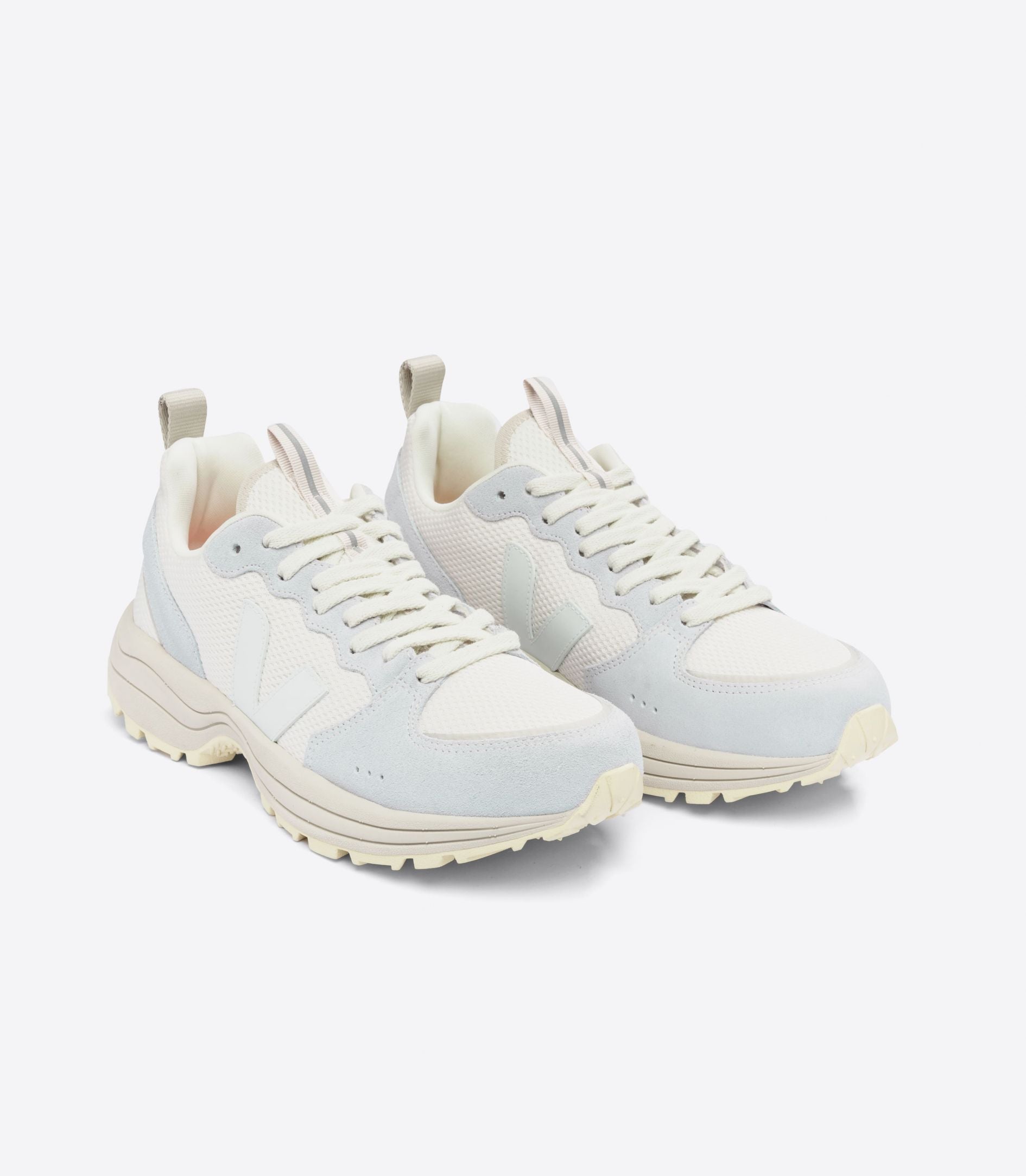 Veja || Venturi Alveomesh - Gravel Menthol Veja