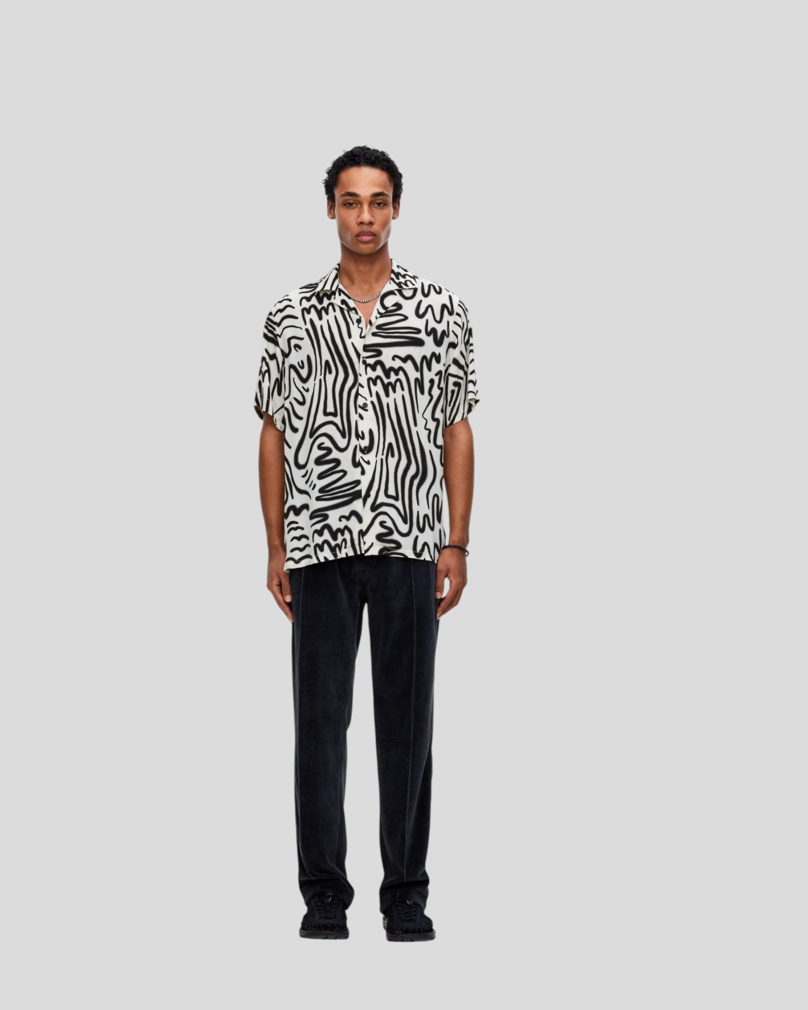 OAS || Aerosol Viscose Shirt - Black/ White OAS Compagny