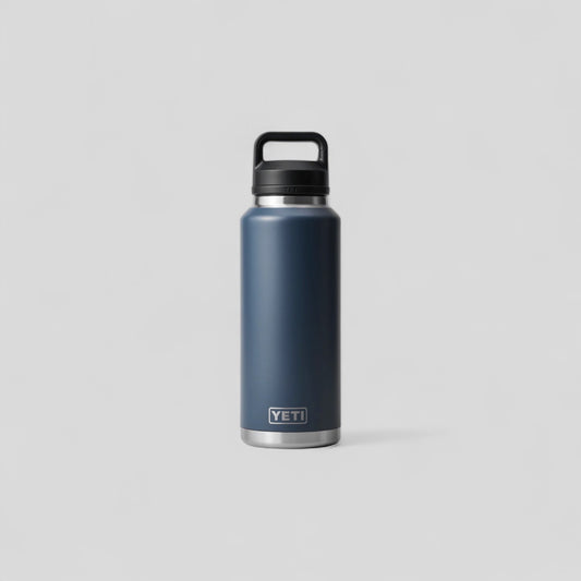 Yeti || Rambler 46 OZ Bottle - Navy - M’ Yeti