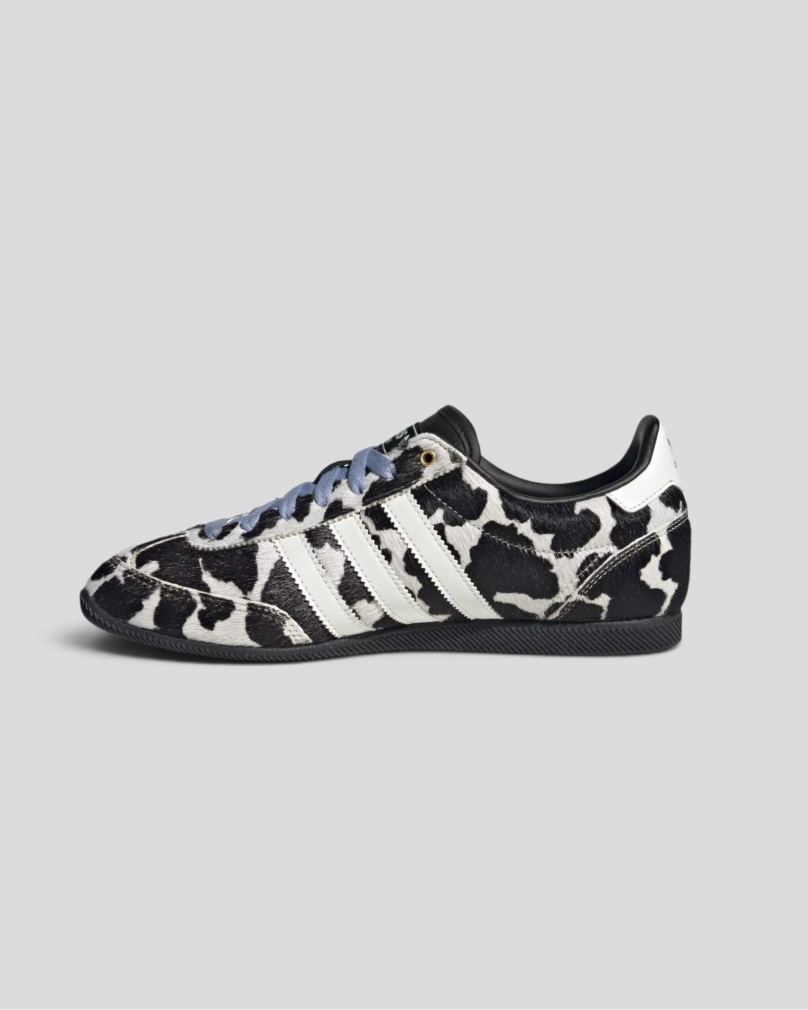 Adidas || Japan W - Core Black / Cream White / Gold Metallic Adidas