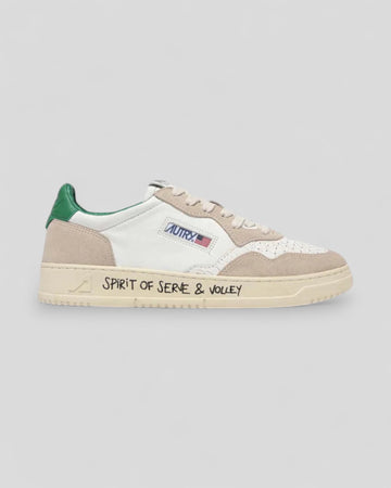 Autry || Medalist - VY03 - White/Green Autry