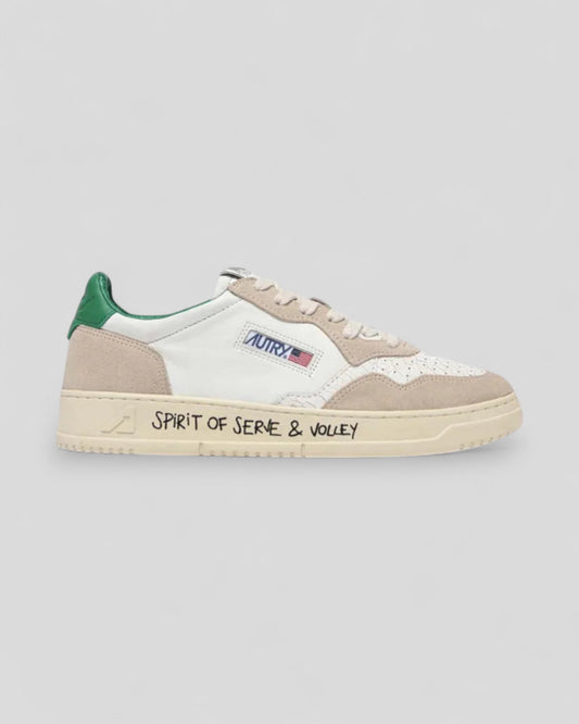 Autry || Medalist - VY03 - White/Green Autry