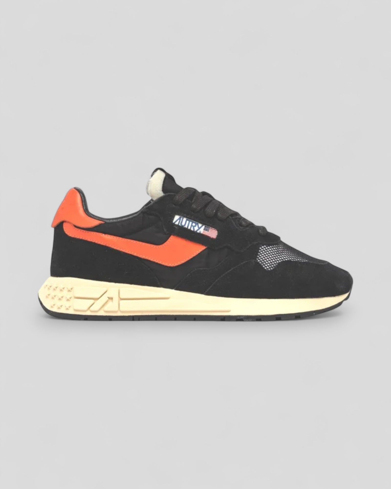 Autry || Reelwind Low Man - UT08 Black/ Orange Autry