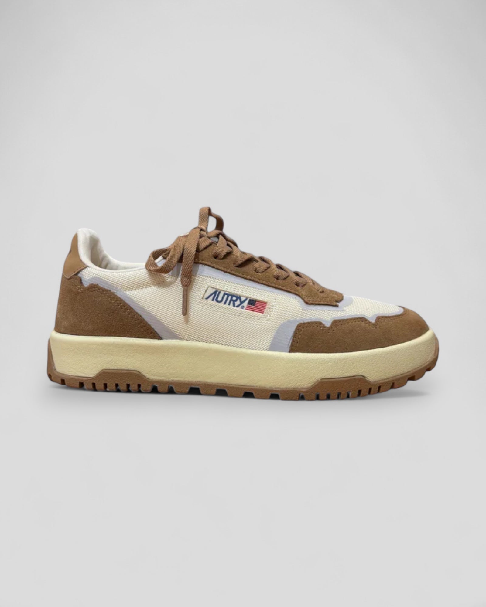Autry || Wildpace Low Man AK10 - Nabuk/Cigar - M’ Autry