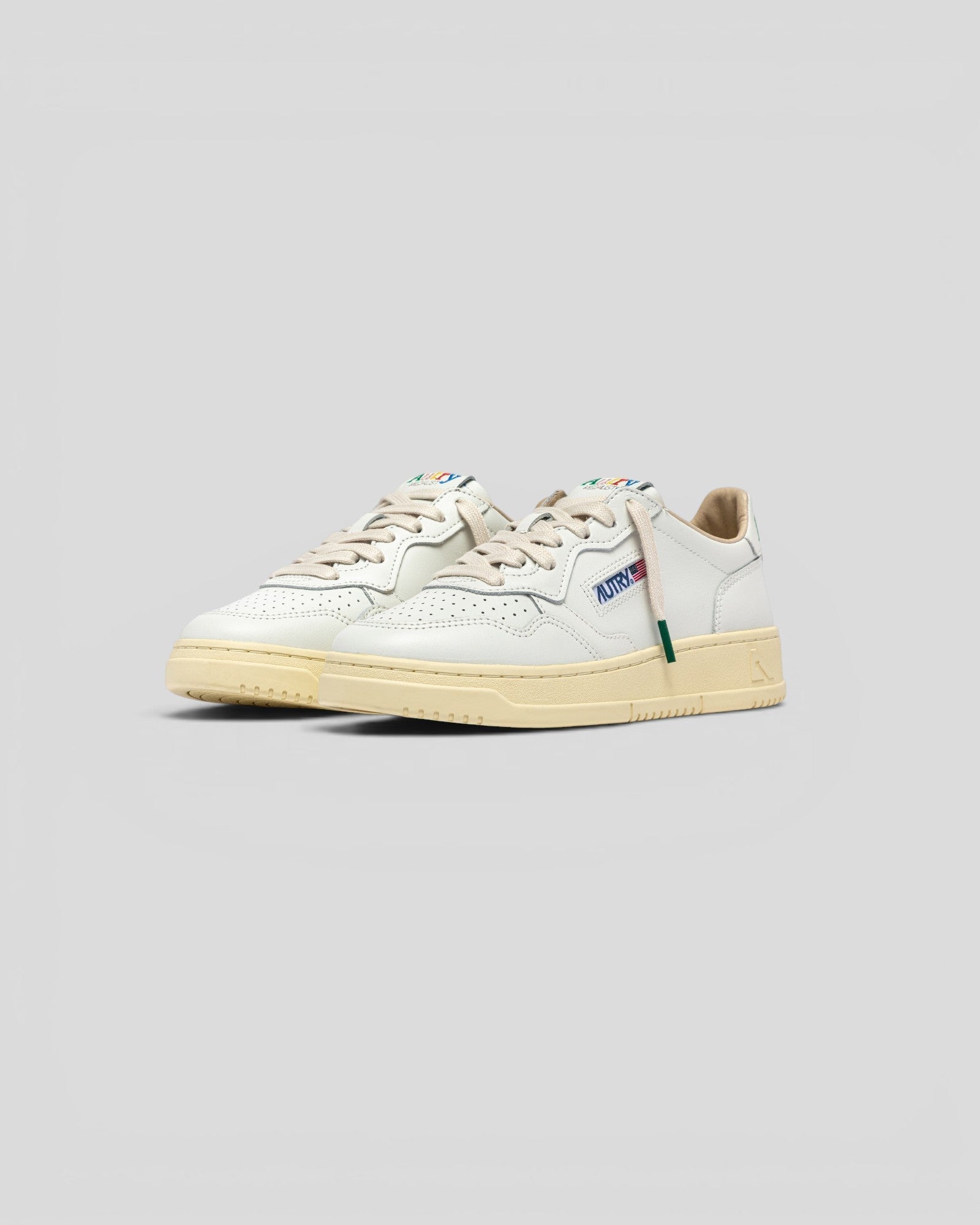 Autry || Medalist BG01 - White/ Multi Autry