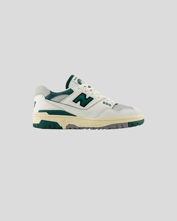 New Balance || BB550CPE - Sea Salt/ Marsh Green New Balance