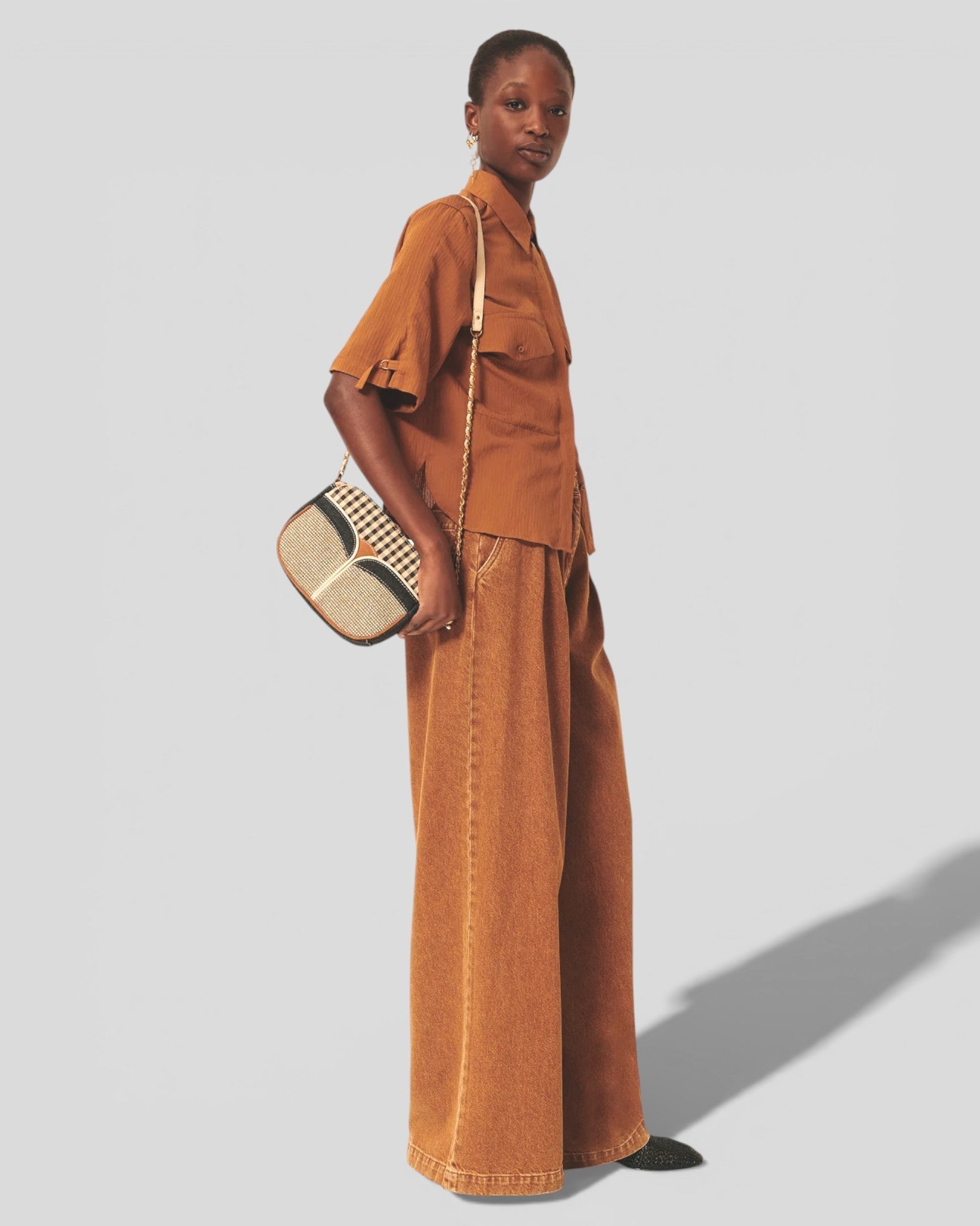 Sessùn || Divine Sac - SandBlack Sessùn