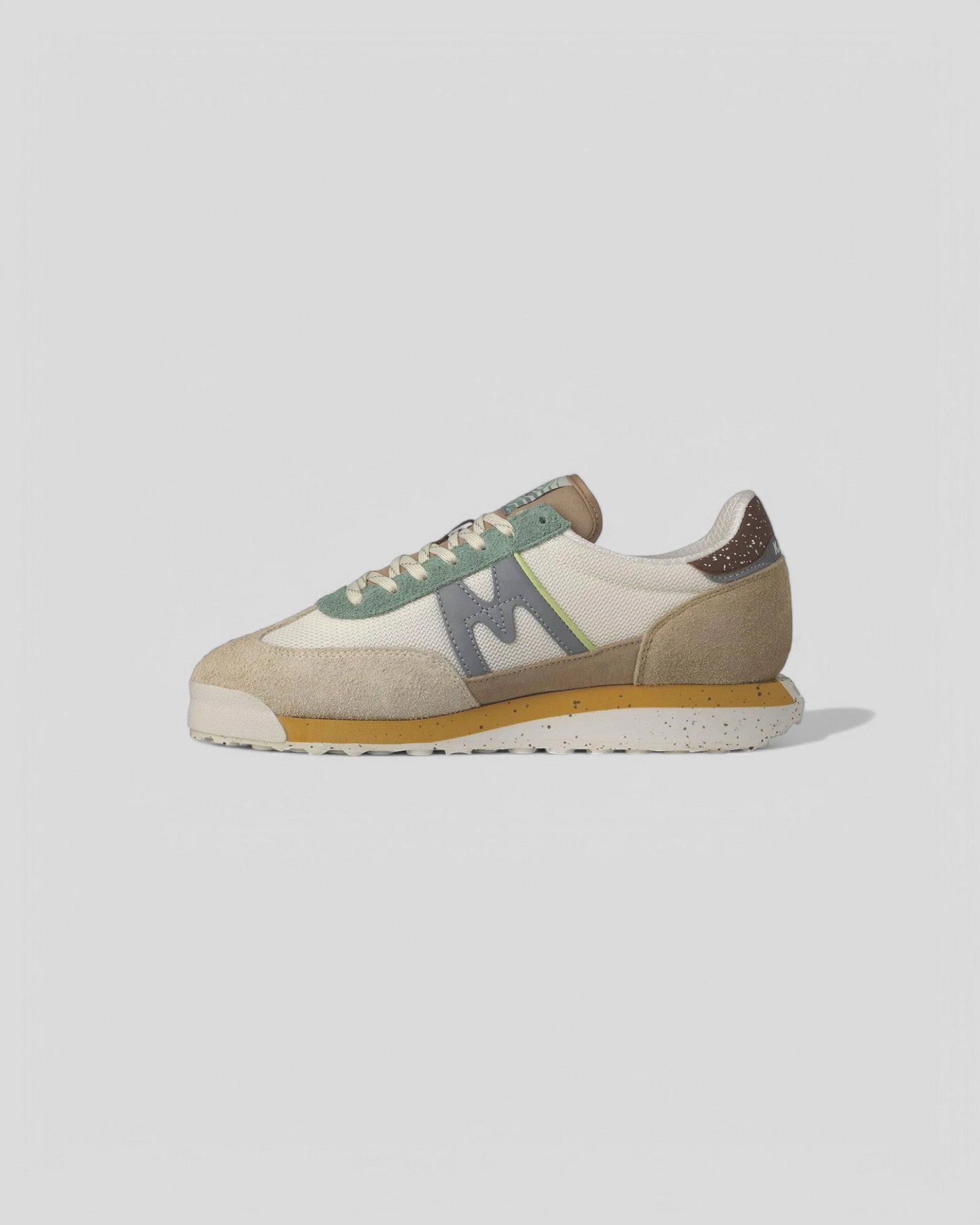 Karhu || Mestari Control - Turtlelove/ Iceberg Karhu