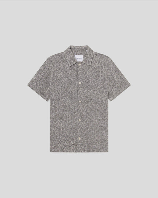 Les Deux || Hector AOE Paisley SS Shirt - Black Les Deux