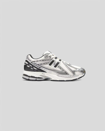 New Balance || M1906RER- Silver Metallic/ Black New Balance