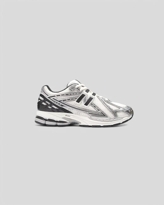 New Balance || M1906RER- Silver Metallic/ Black New Balance