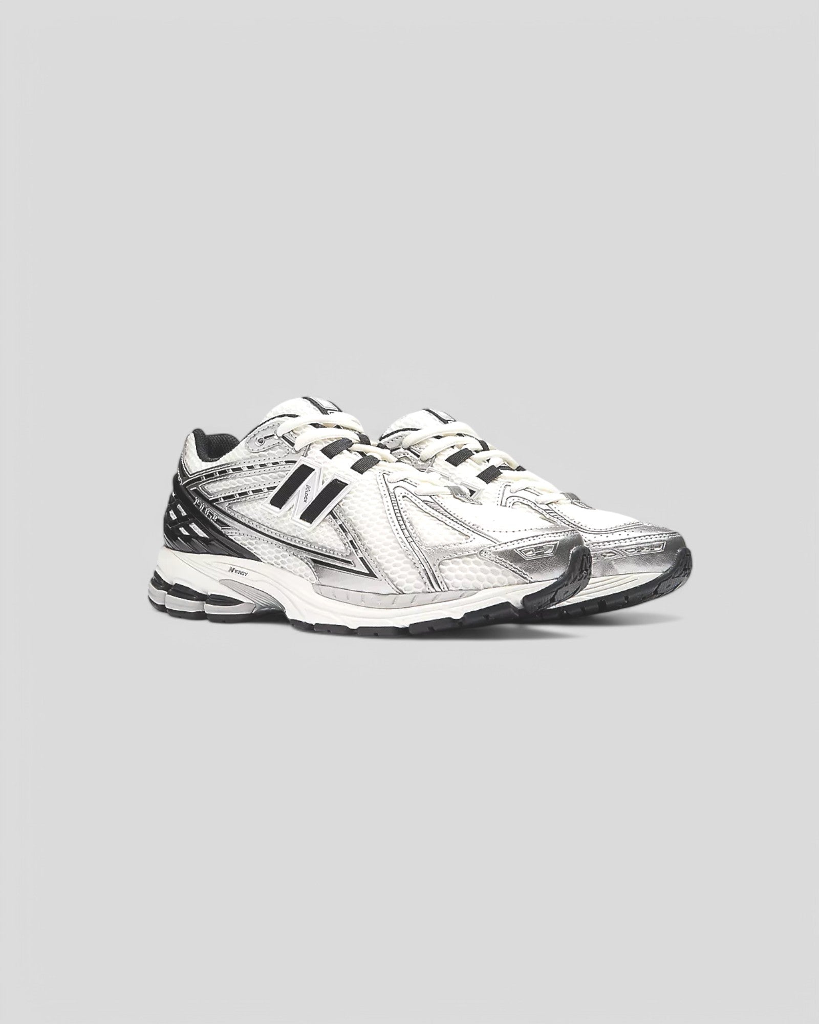 New Balance || M1906RER- Silver Metallic/ Black New Balance