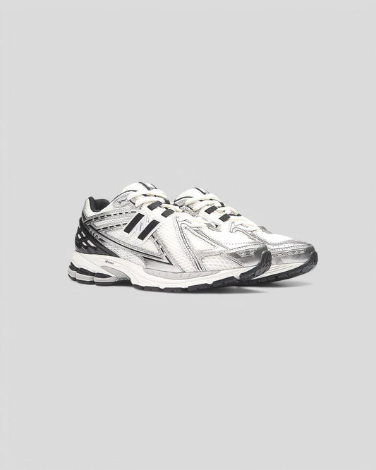 New Balance || M1906RER- Silver Metallic/ Black New Balance