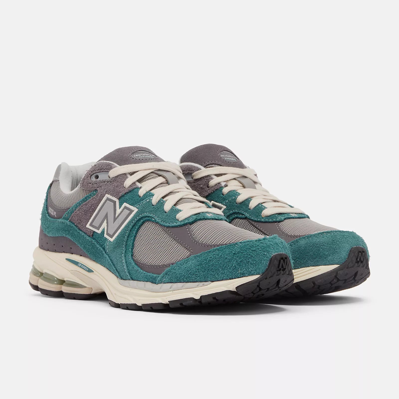 New Balance || 2002REM - Green/Grey New Balance