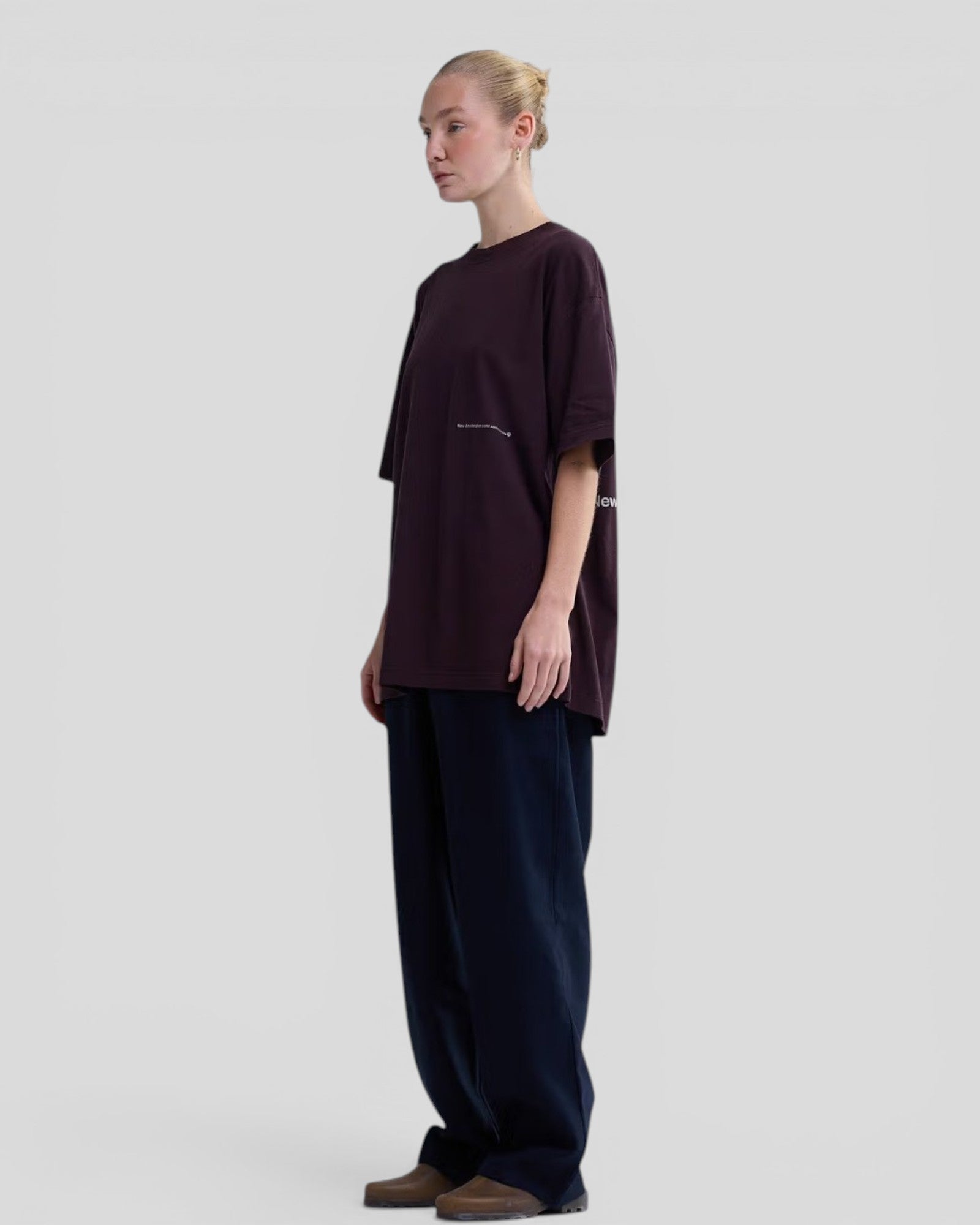 New Amsterdam || Hibiscus T-Shirt - Walnut New Amsterdam