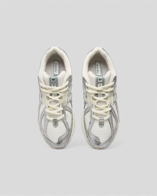 New Balance || M1906REE - Silver Metallic / New Spruce New Balance