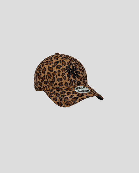 New Era || 9FORTY New York Yankees MLB - Leopard Cord Beige New Era