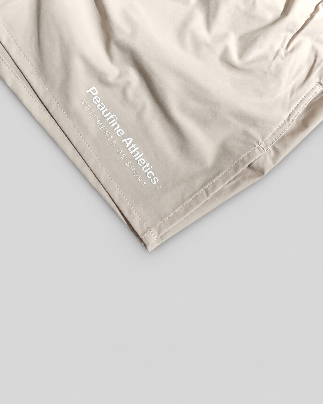 Peaufine Atalante X Peafine X Gouache - Running Short - Beige - M" — vue 3 sur fond gris