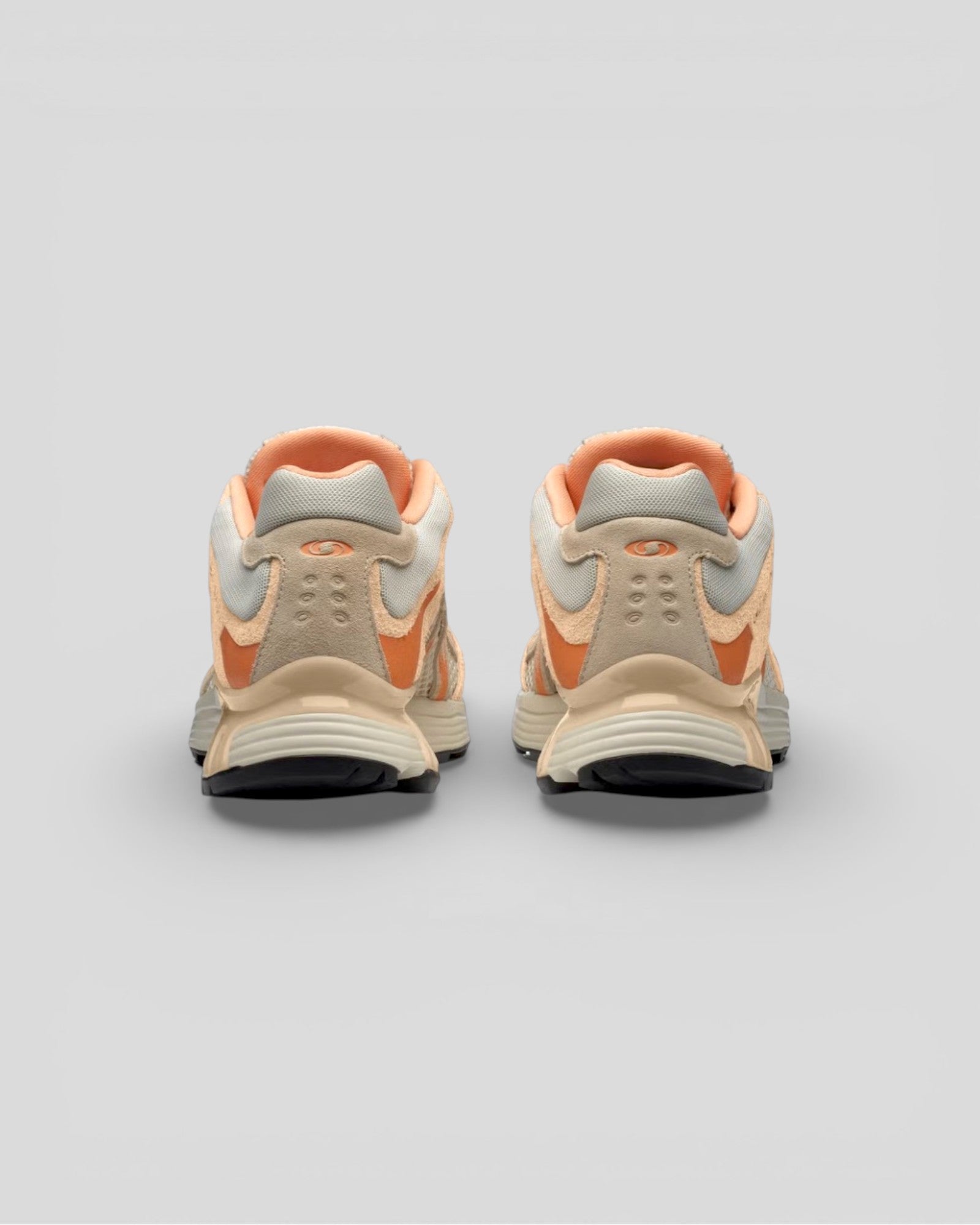 Salomon || XT - Whisper - Aspargus Green / Almond Cream / Nectarine Salomon
