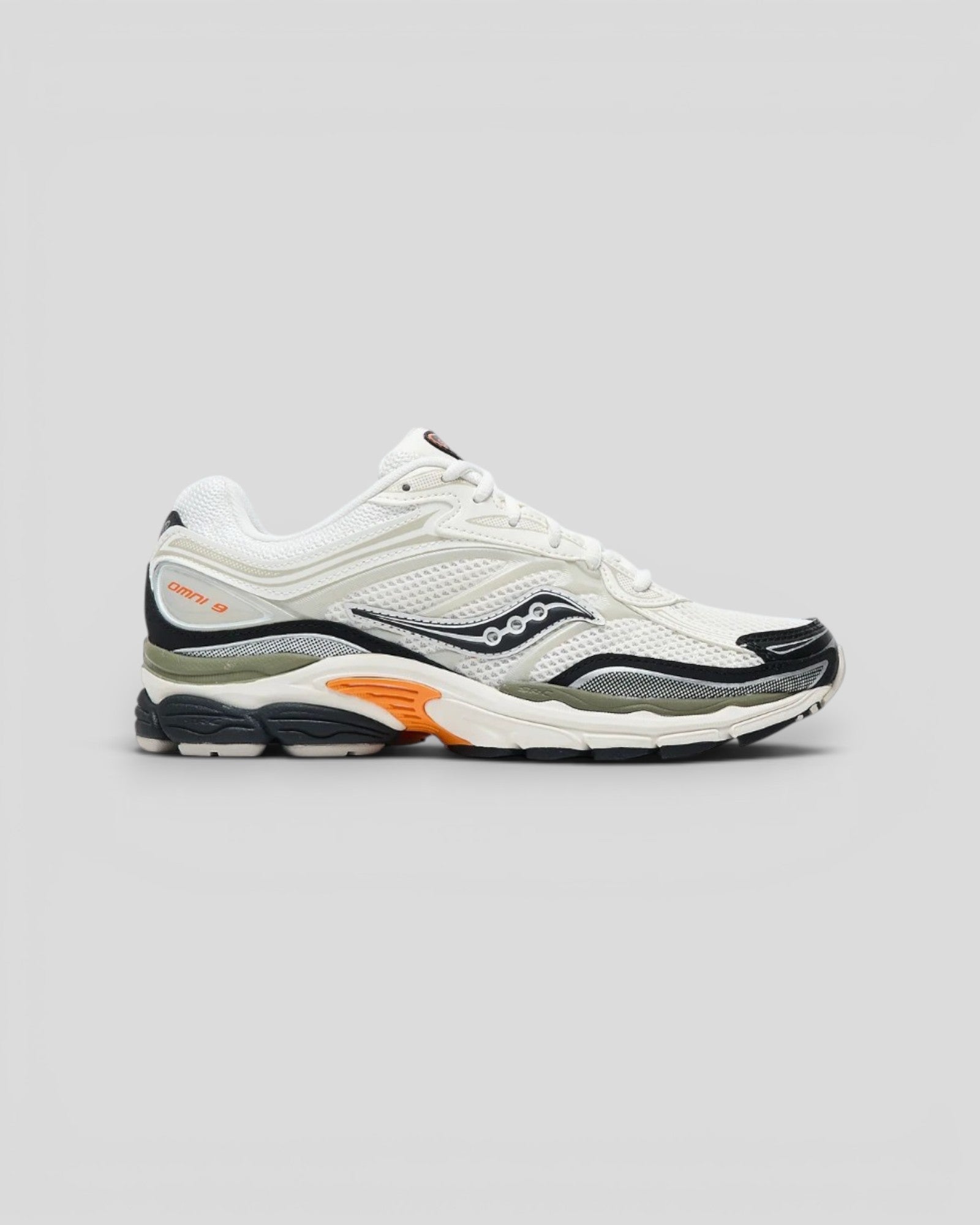 Saucony || Progrid Omni 9 - White / Curcuma- M’ Saucony