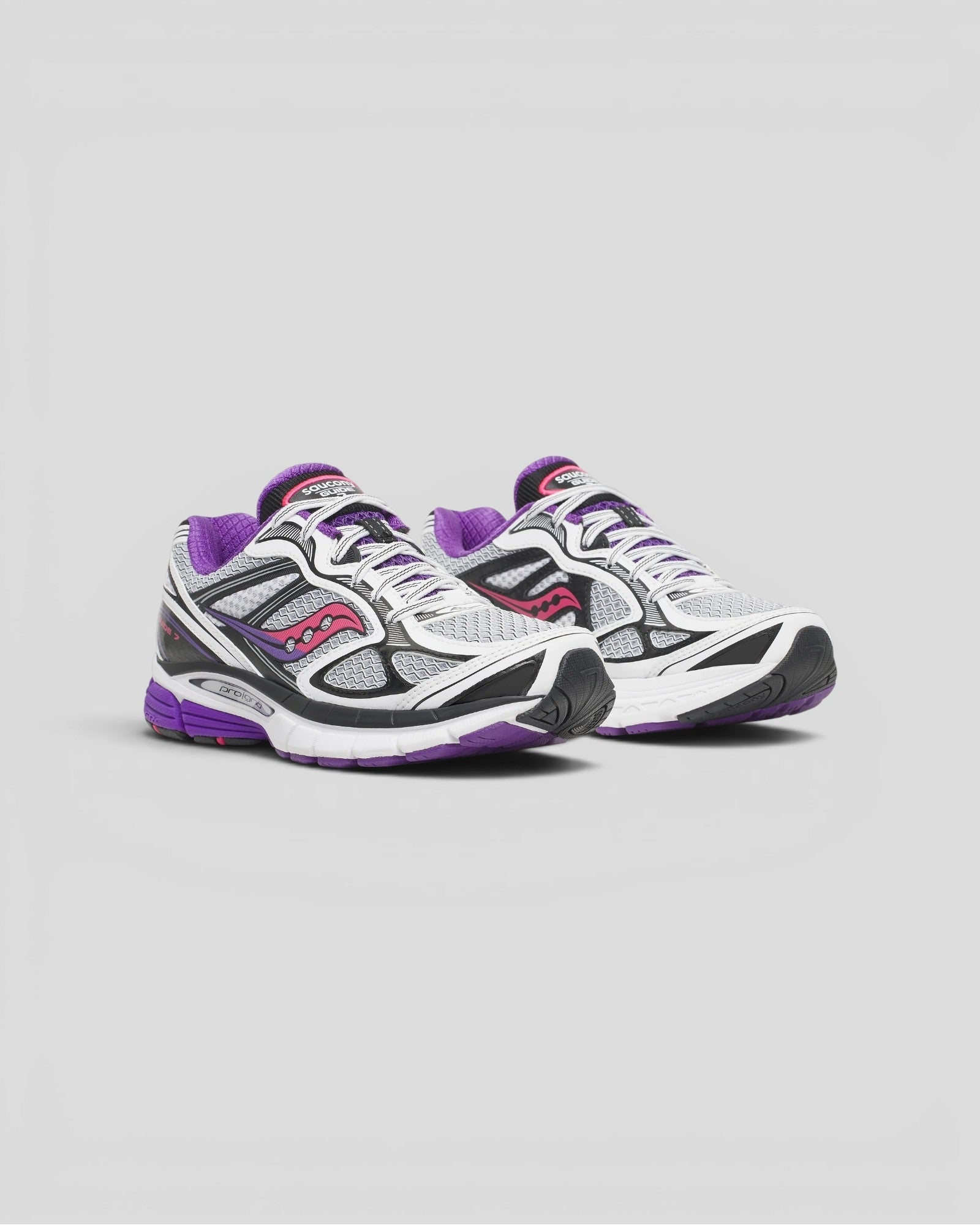 Saucony || Progrid Guide 7 - White / Drupe Saucony
