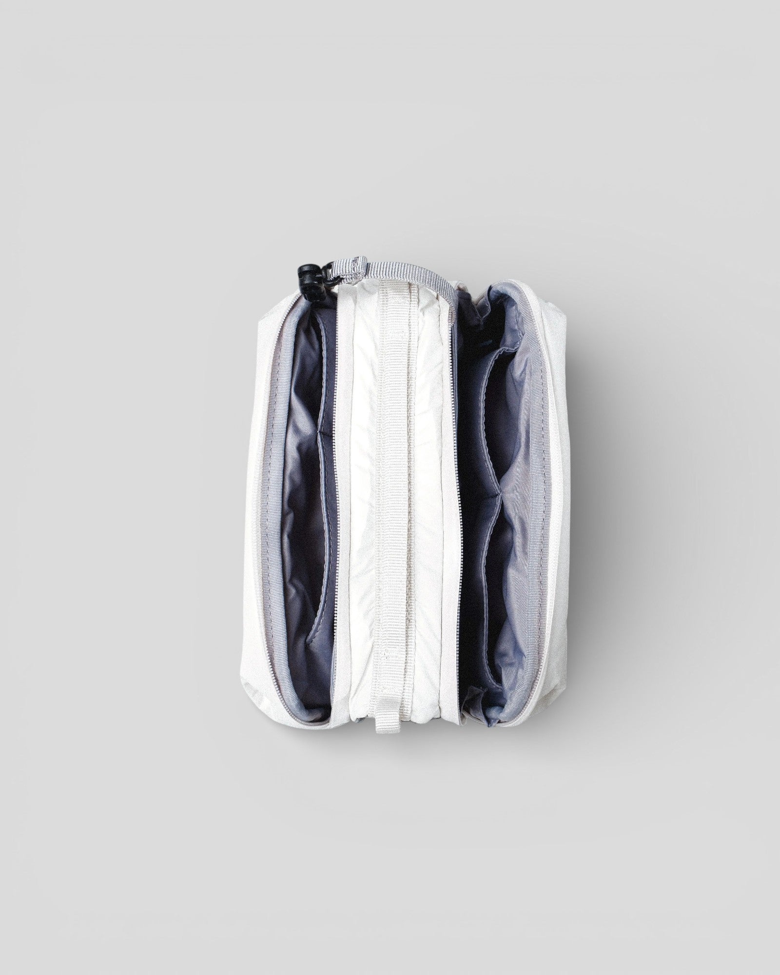 Topologie || Bottle Sacoche Medium - Off White/ Puffer Topologie