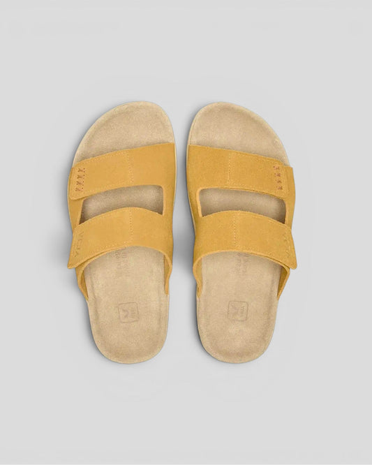 Veja || Etna - Ocre Almond - M’ Veja